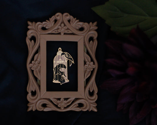 Sleepy Cat Familiar Raven Gold Hard Enamel Pin