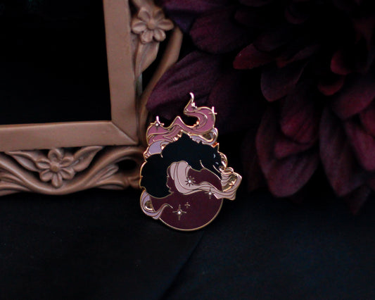 Gold Sleepy Cat Familiar Cauldron Hard Enamel Pin